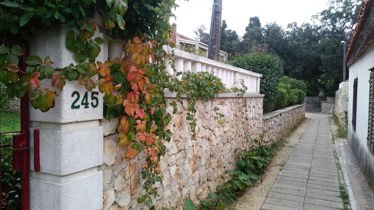 Apartments Lovor Silba Dış mekan fotoğraf
